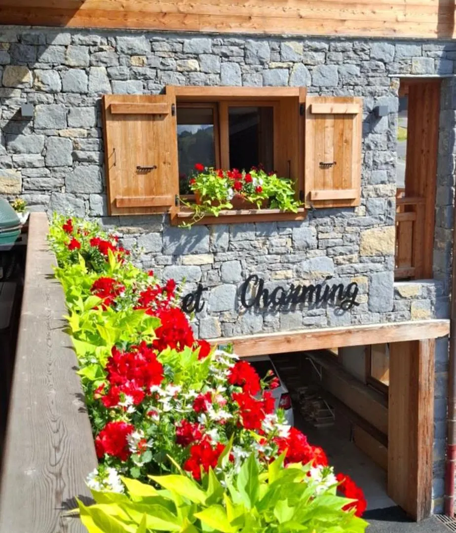 Chalet Charming B And B Les Gets France